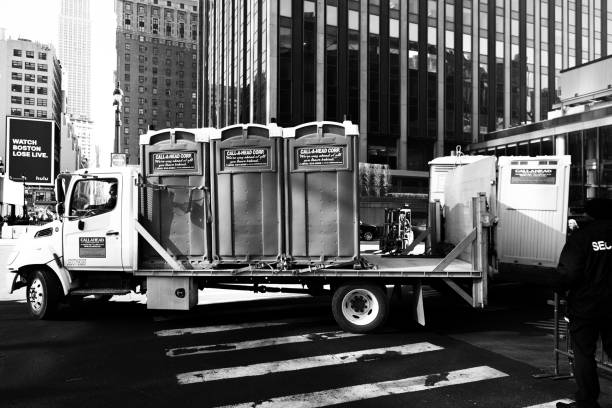 Best Portable toilet rental cost  in Carrizozo, NM
